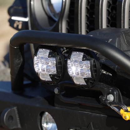 ARB Nacho 5.75in Offroad TM5 Combo White LED Light Set