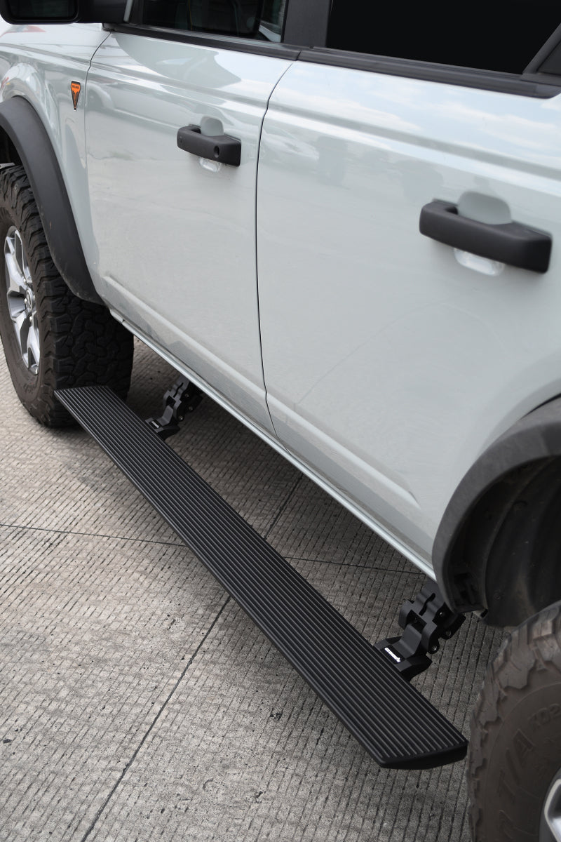 RealTruck 21-24 Ford Bronco 4dr VoltStep Electric Running Board Kit (No Drill) - Tex. Blk